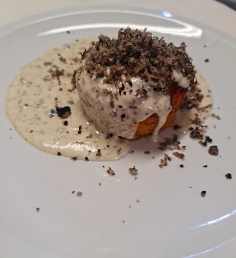 TORTINO DI ZUCCA AL TARTUFO NERO